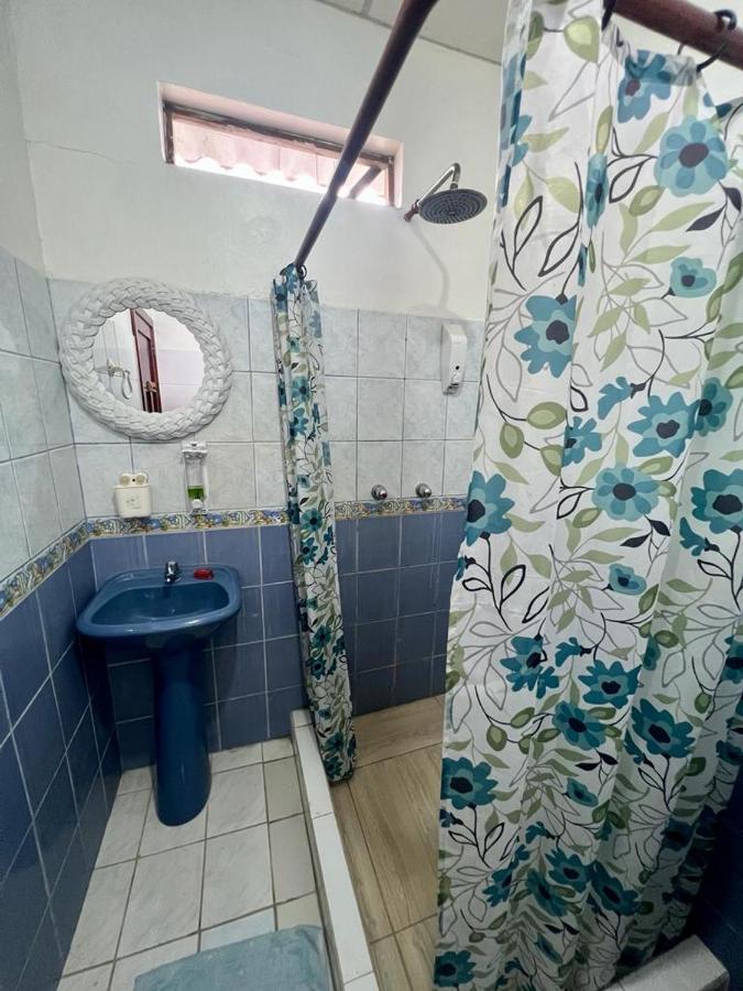 Hostal Villamil Puerto Villamil Bagian luar foto
