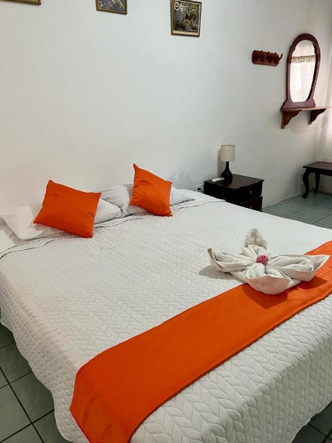 Hostal Villamil Puerto Villamil Bagian luar foto