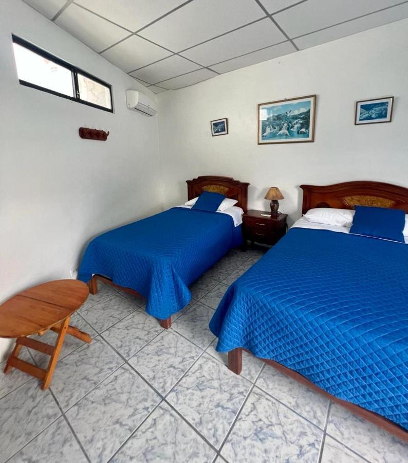 Hostal Villamil Puerto Villamil Bagian luar foto