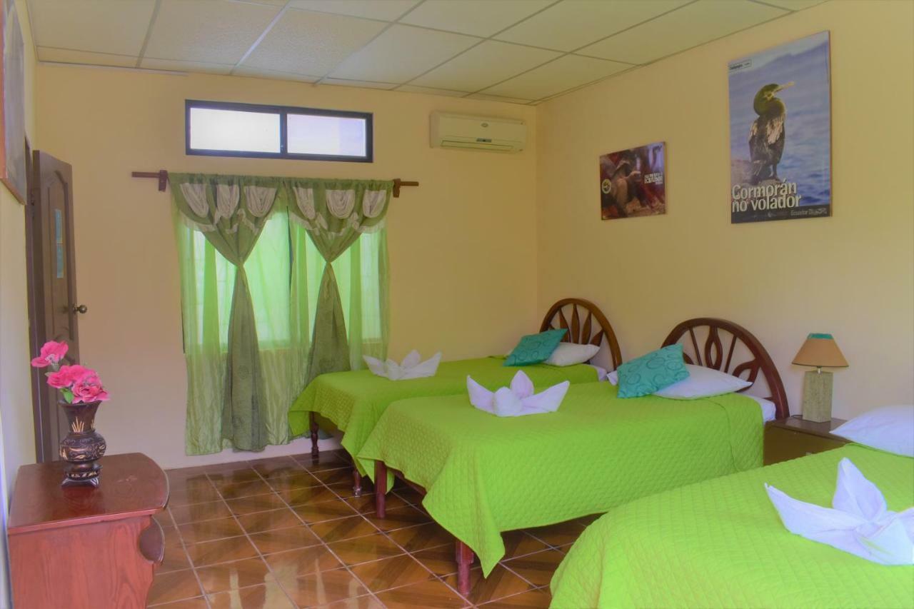 Hostal Villamil Puerto Villamil Bagian luar foto